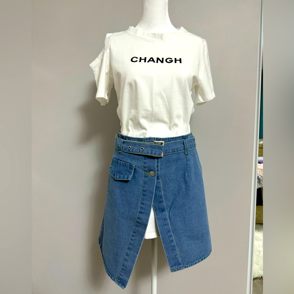 Set jeans skirt&t-Shirt white size M for short girl NEW